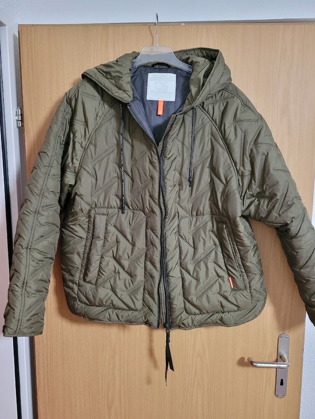 S.Oliver Giacche: S. Oliver Winterjacke gr XL – Nuovo (secondo la descrizione) da Tuggen venduto da Melon