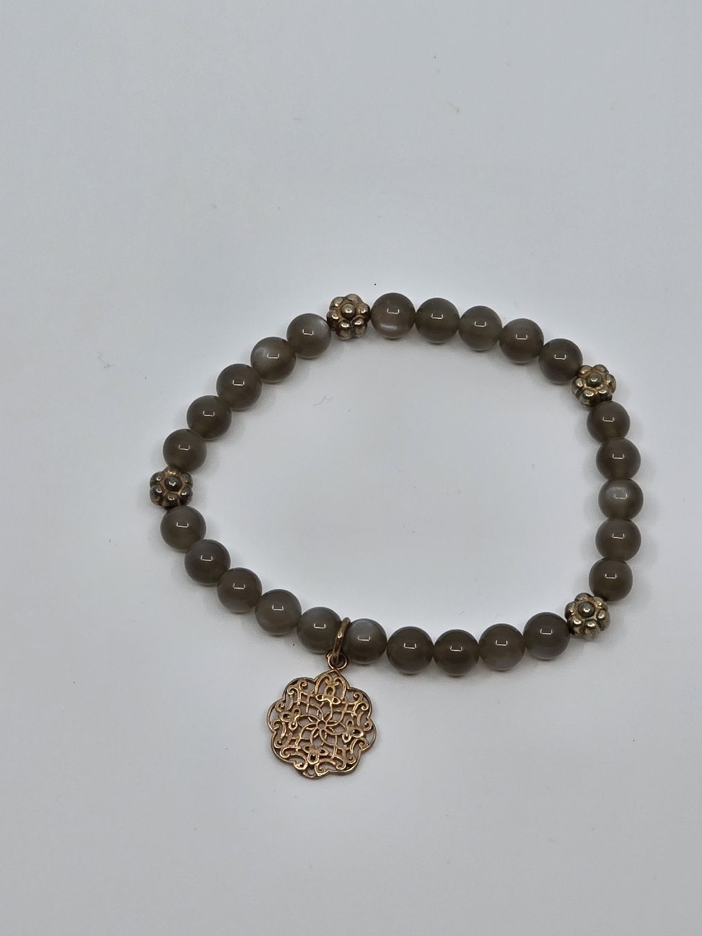 Bracciali & Braccialetti: Wunderschönes Steinarmband mit Anhänger – Usato da Schwerzenbach venduto da Norina91