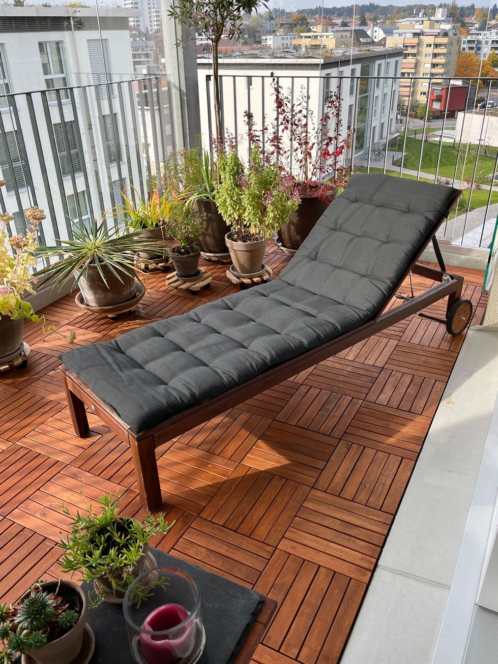 Ikea NÄMMARÖ Liegestuhl mit Polster und Beistelltisch (Gebraucht) in Zollikofen für CHF 99 – nur Abholung auf Ricardo kaufen