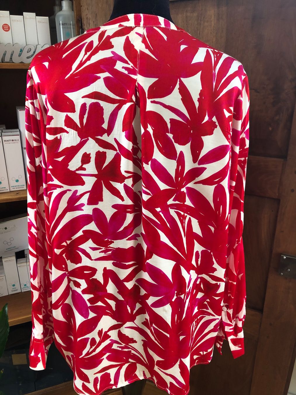 Camicette: Damen Bluse rot weiss Blumenmuster – Nuovo e nell'imballaggio originale da Arlesheim venduto da leyRum4.5 4