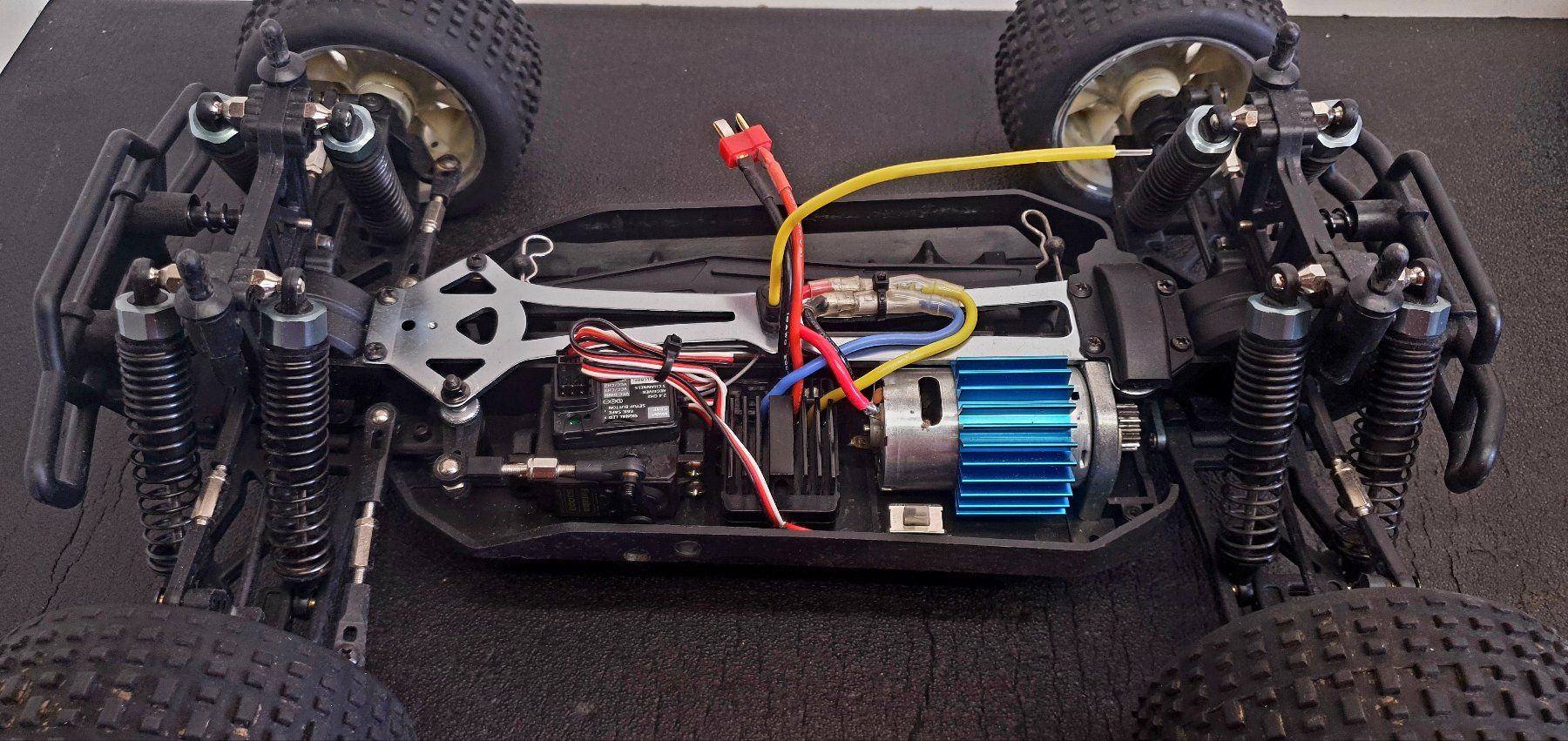 HPI Modellismo RC: Maverick Strada MT 1/10  2-3S Lipo – Usato da Aesch BL venduto da SPORT-RC-Model2020 4