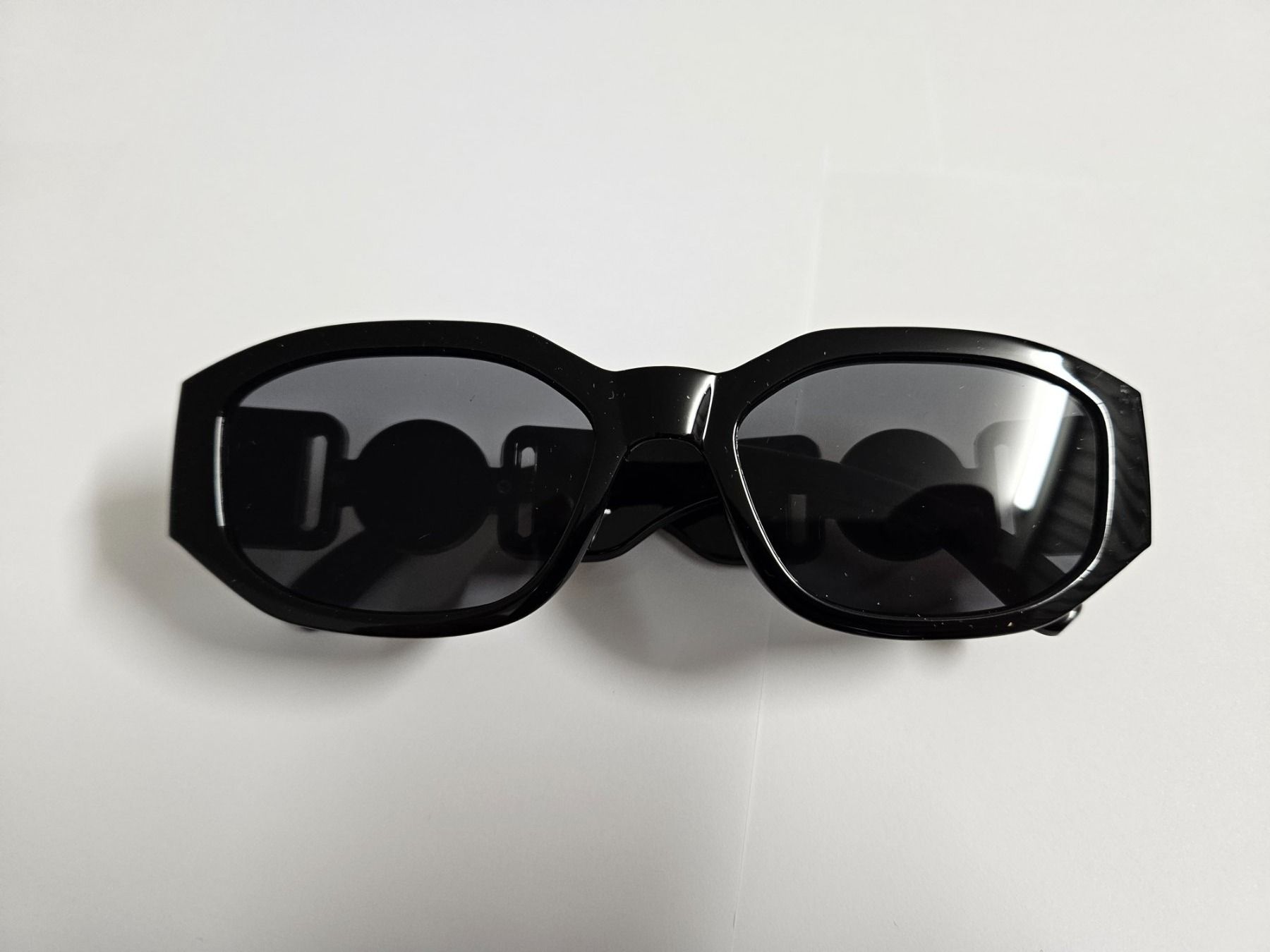 Occhiali & Lenti: Elegante Sonnenbrille – Nuovo (secondo la descrizione) da Kreuzlingen venduto da RahMal 2
