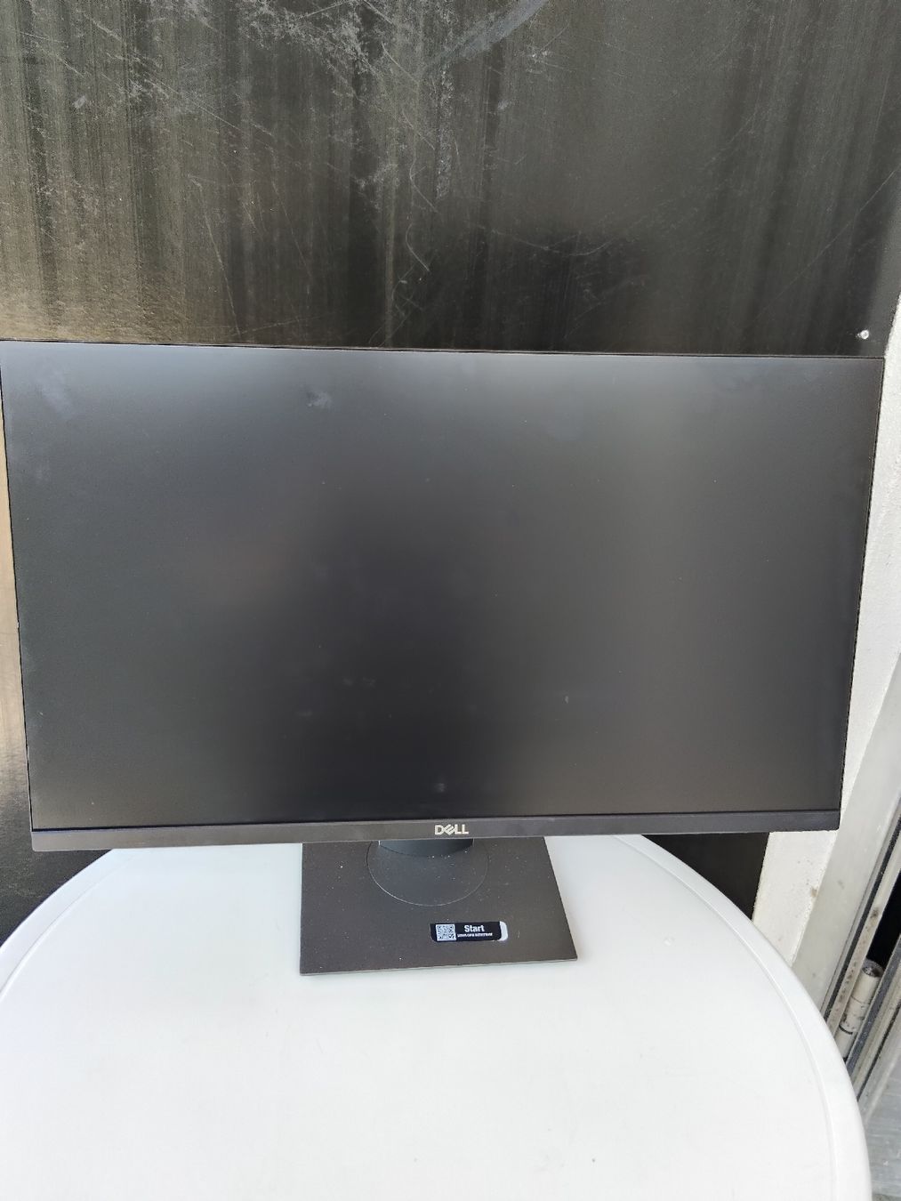 Dell Monitor: Dell Monitor – Usato da Dintikon venduto da Ico3
