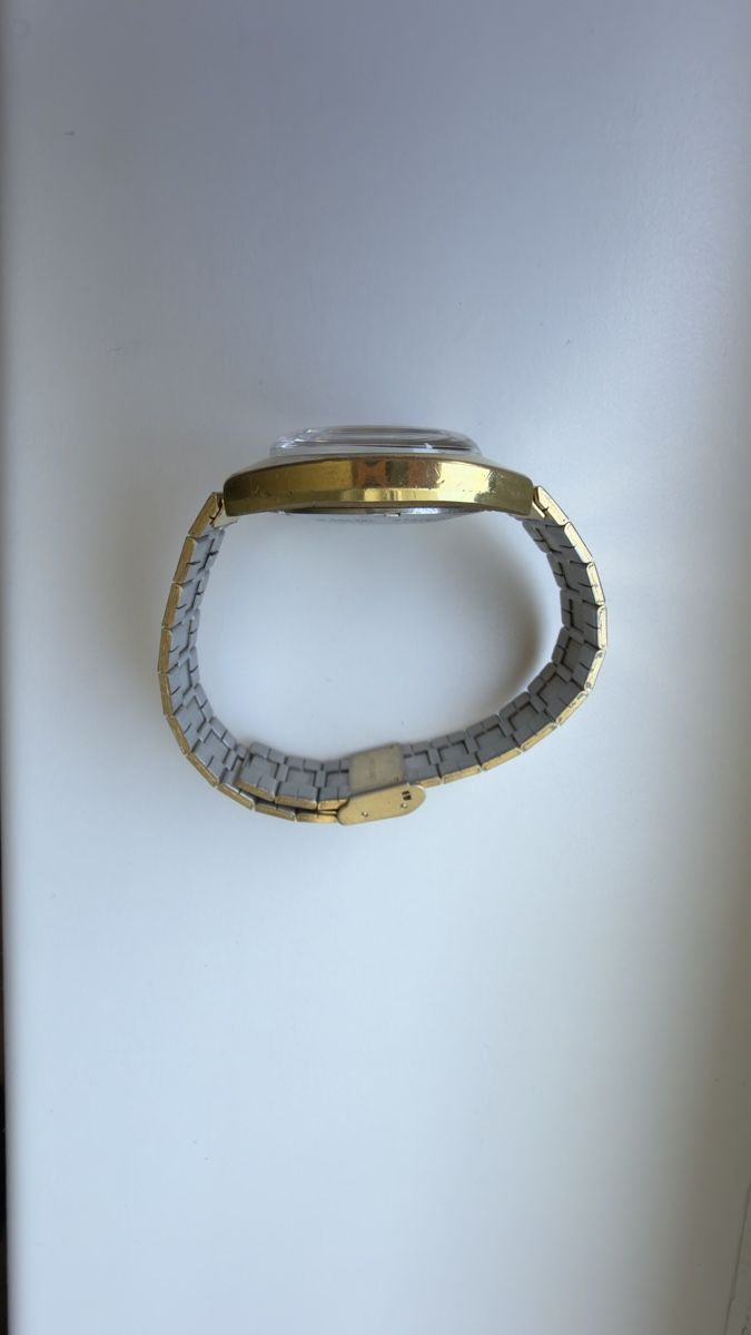 Mirexal Uhren: Mirexal Gehäuse Goldfarben, 35.7mm Breite – Gebraucht aus Zürich von Fidel59 7