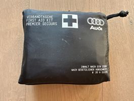 Audi Verbandstasche Auto Apotheke Notfall - komplett, NEU