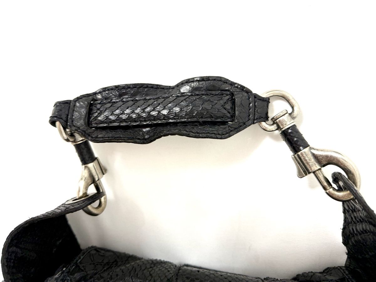 Dior Sacs femmes: Dior Handtasche Python Leder Schwarz - Top Zustand! – D'occasion à Zürich par Nazerali8002 8
