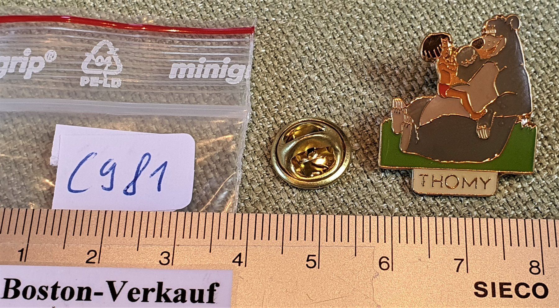 Placchette & Badge: C981 - Pin THOMY Balu & Mogli Dchungelb. – Usato da Reinach BL venduto da Boston-Verkauf 2