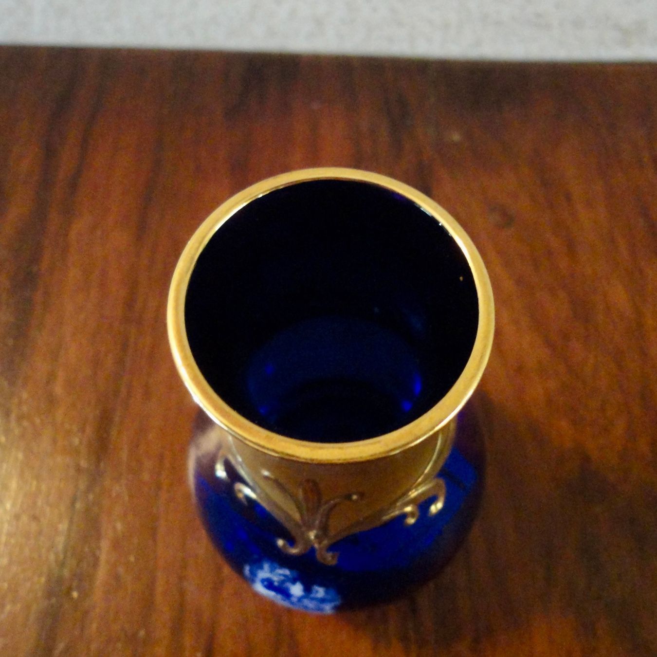 Vasen & Gefässe: Mini Vase Goldblau bemalt. – Gebraucht aus Wädenswil von FILI10 3