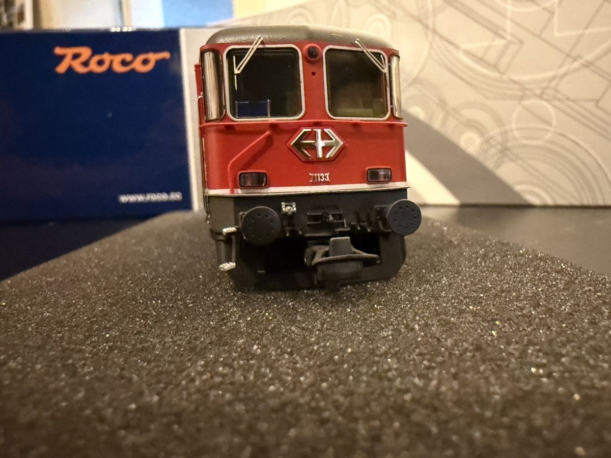 Locomotive Re 4/4 11133 SBB CFF Roco H0, (Neuf avec emballage d'origine ...