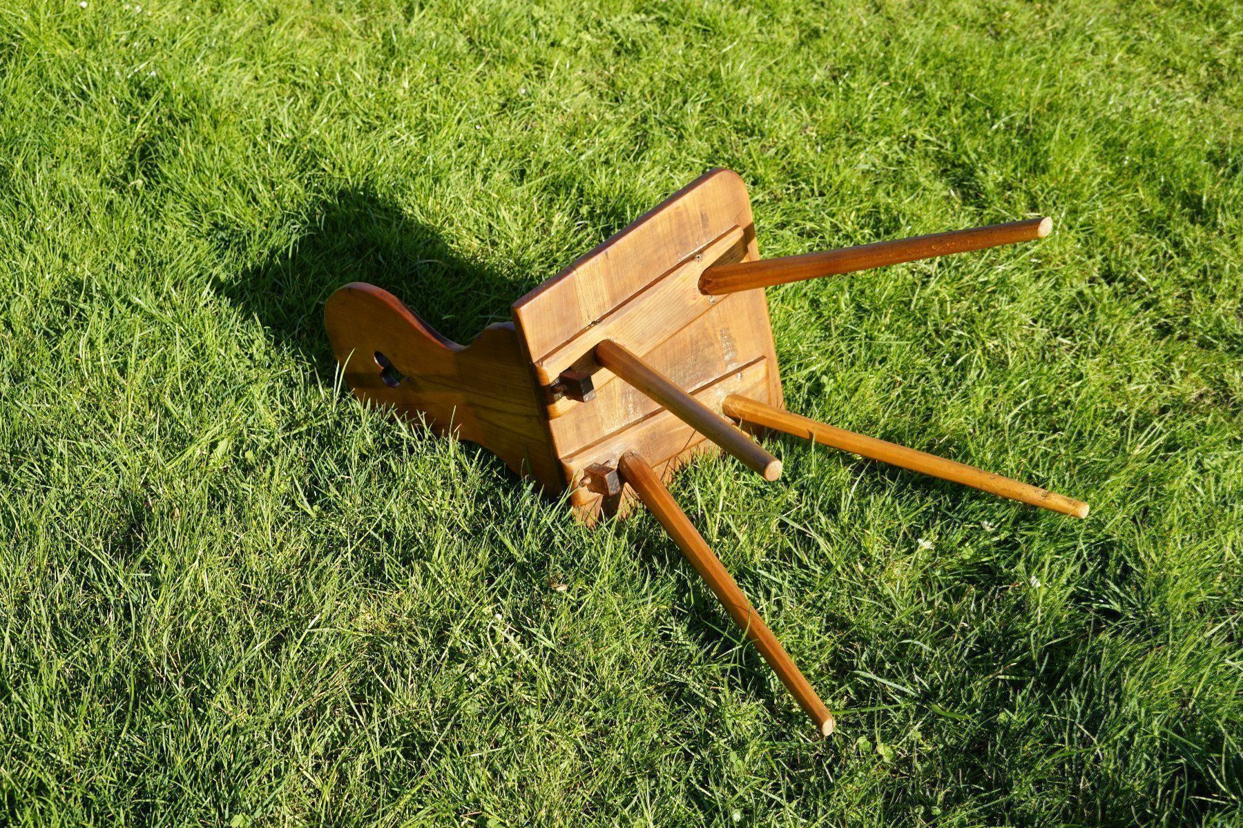 Chaises: Stabelle Barock Nussbaum geschnitzt – D'occasion à Hinwil par Antikfischer 4