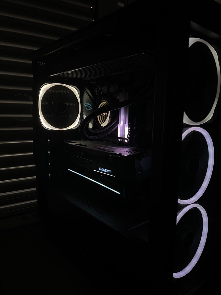 PCs: Gaming Computer – D'occasion à Altdorf UR par shelly_w