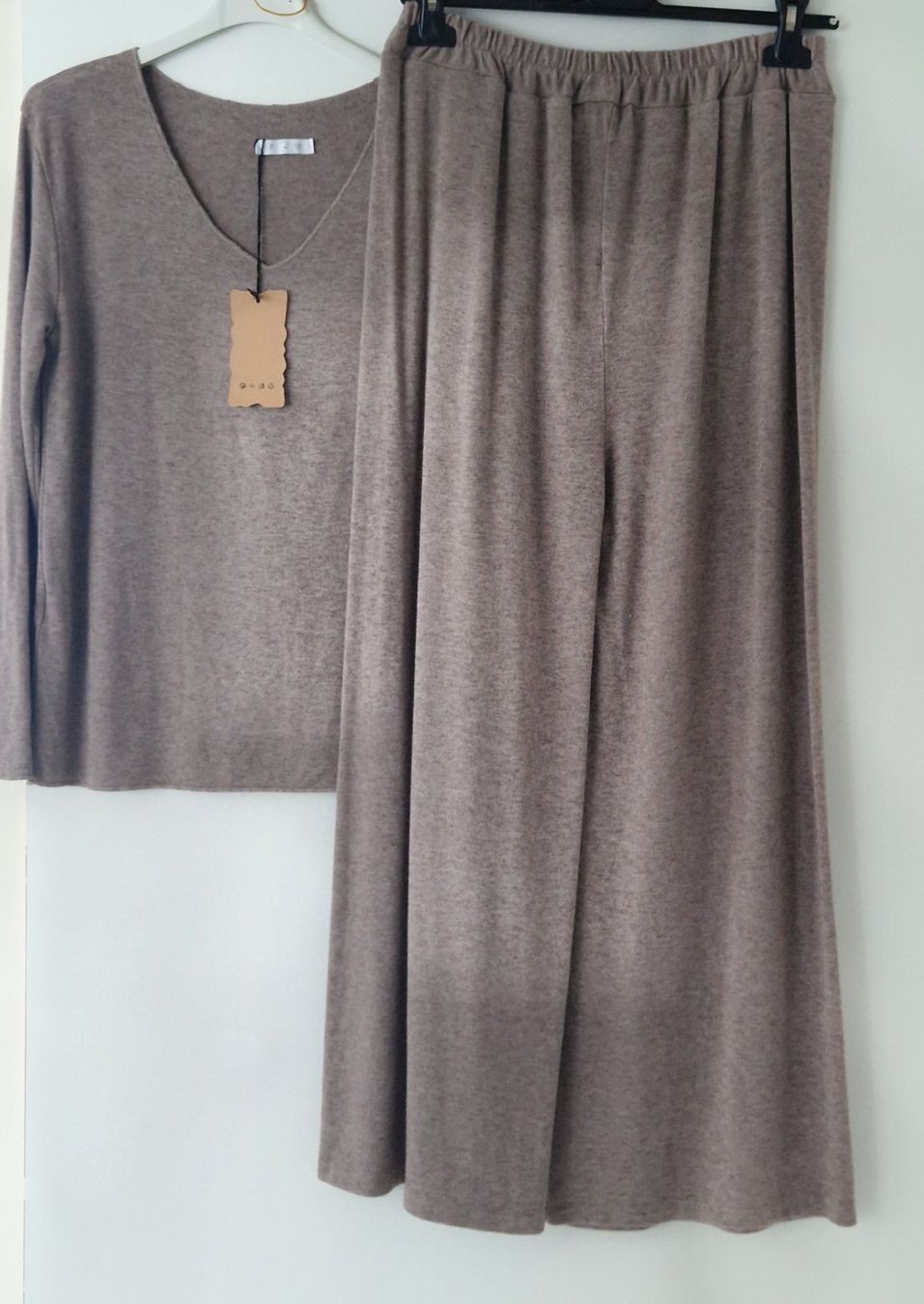 Lotti di vestiti: ENSEMBLE 2 PIÈCES – Nuovo e nell'imballaggio originale da Camorino venduto da JPHANDMADE1 4