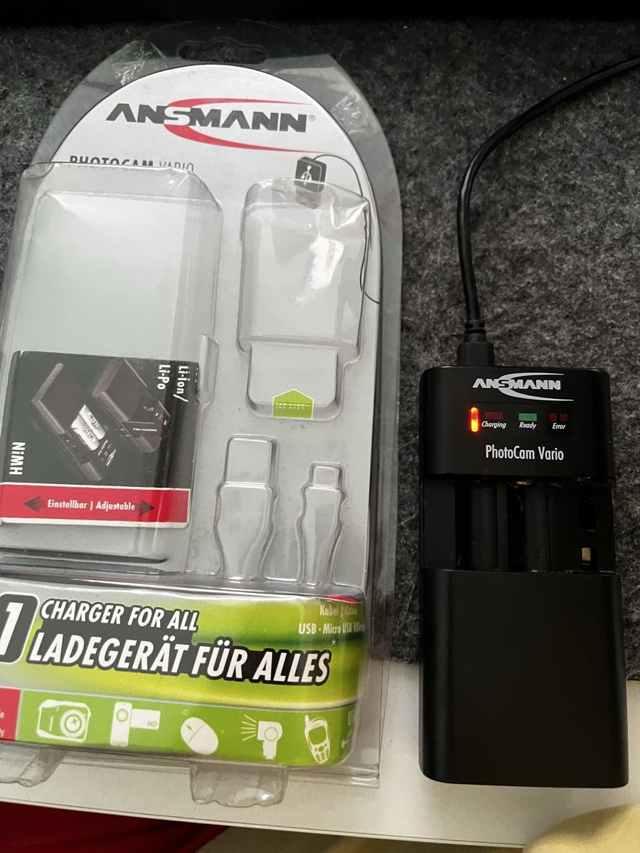 Caricatori & Batterie: Universal Ladegerät von Ansmann – Usato da Pfäffikon ZH venduto da Restore-Me 2