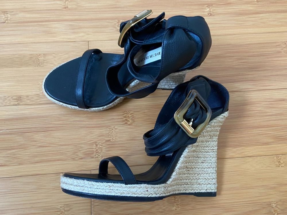 Burberry 2024 catsbrook wedges