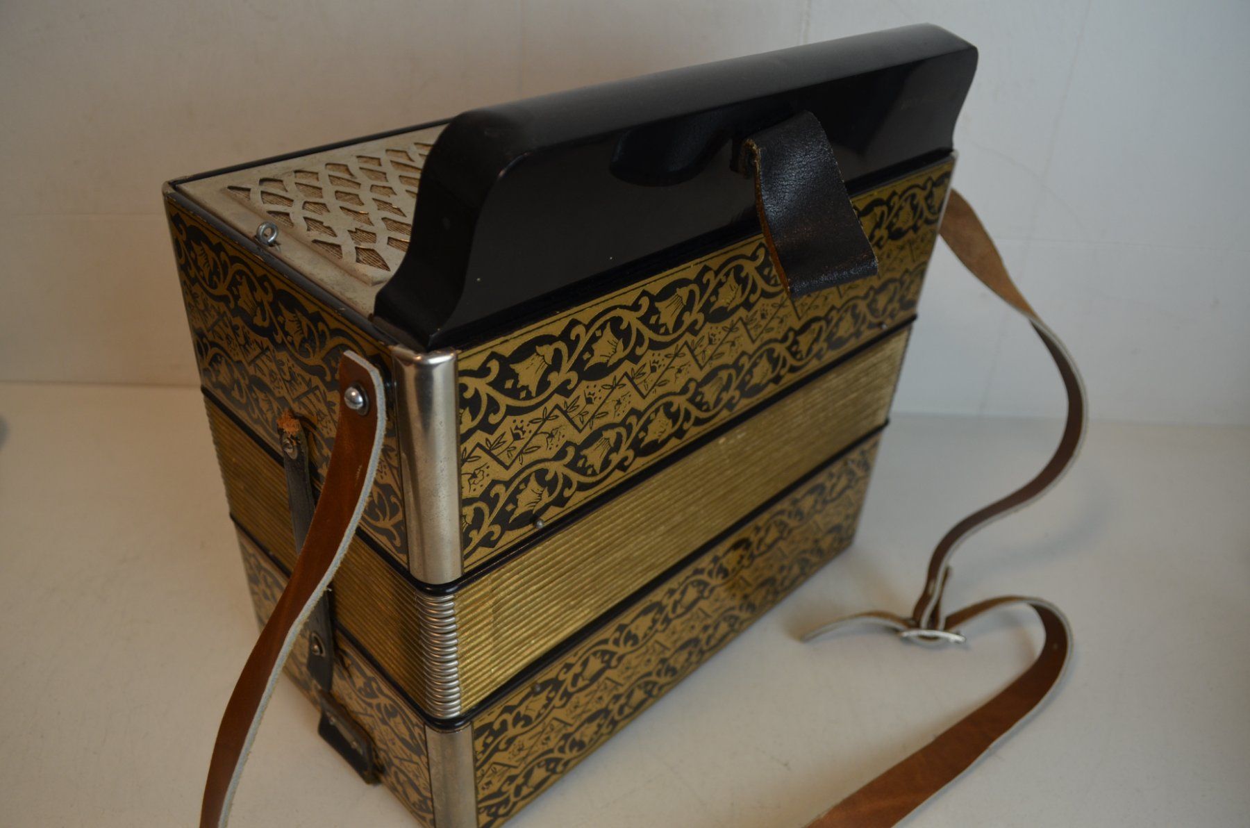 Hohner Strumenti musicali: Akkordeon diatonisch Hohner – Usato da Zürich venduto da baumusik 3
