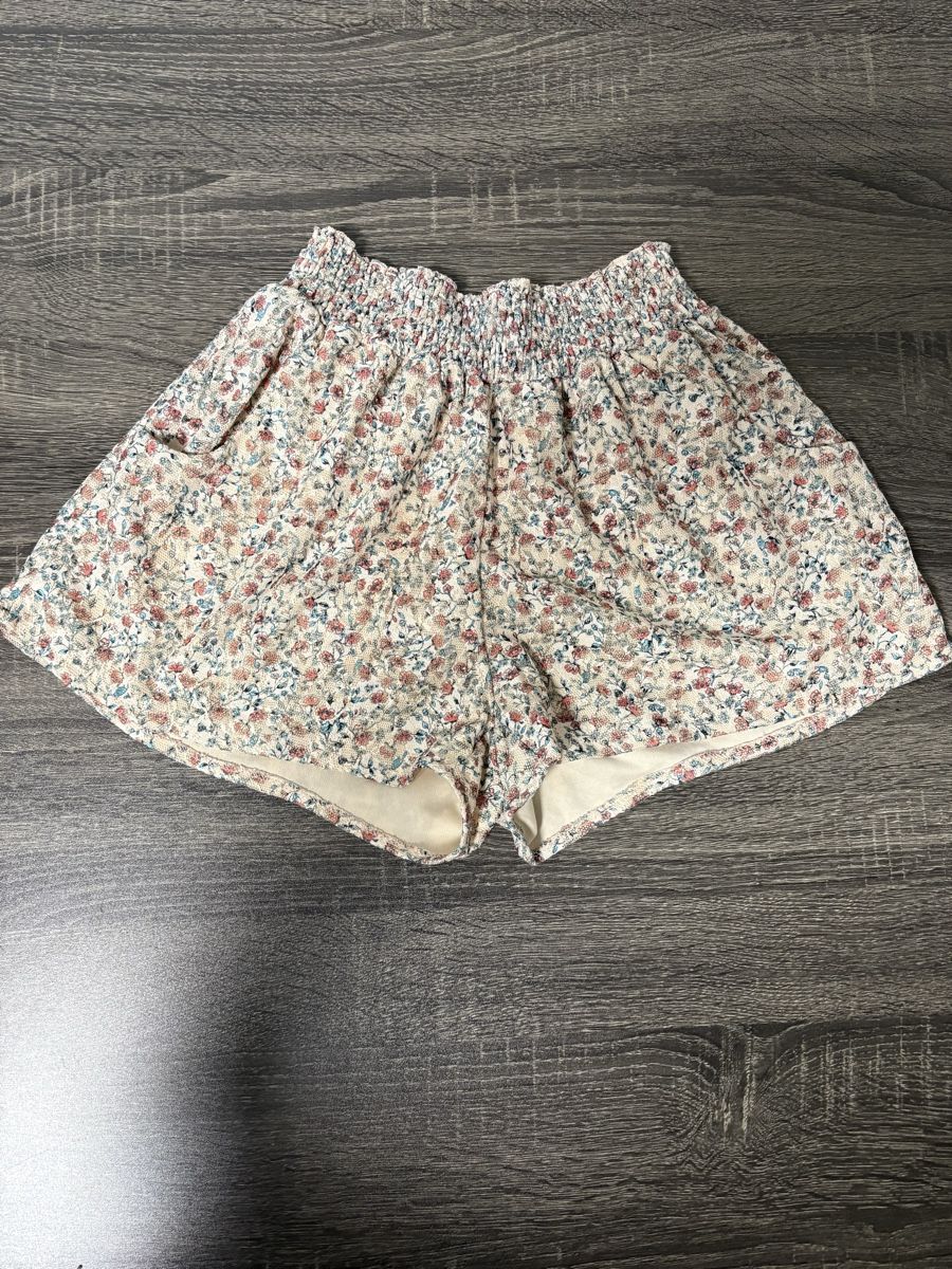 Pull&Bear Hosen: Damen Shorts,Gr.S;Pull&Bear… – Gebraucht aus Winterthur von Nena222 1