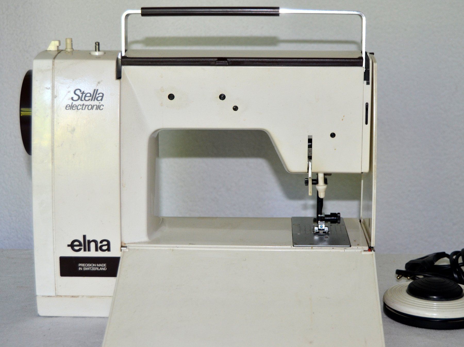Elna Macchine da cucire: Elna Stella  Electronic Nähmaschine / machine à coudre – Difettoso da Collonges venduto da arashee 3