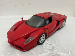 Modellauto Ferrari Enzo von Hot Weels 1:18