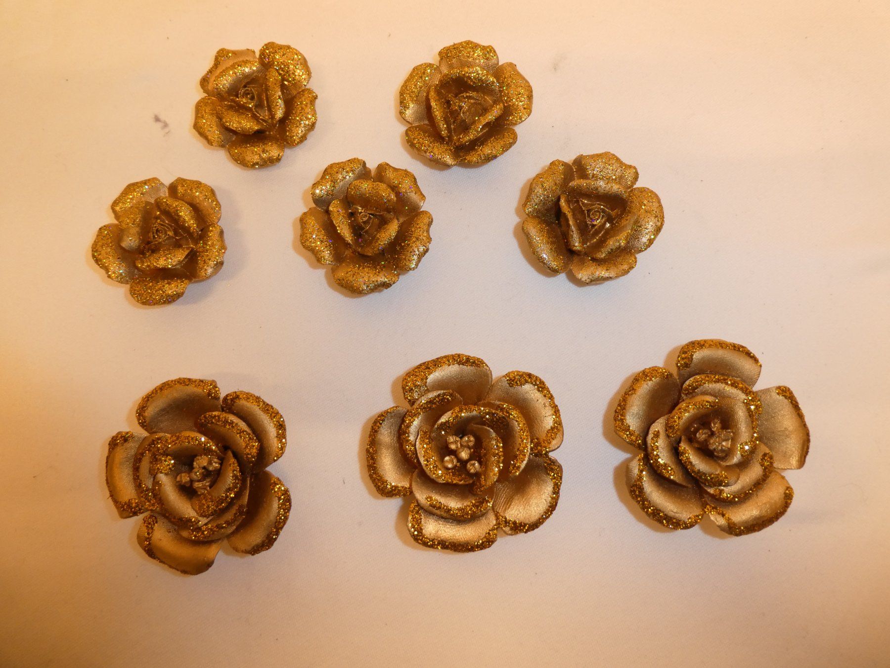 Tutte le decorazioni: Rosen in Goldglitter – Usato da Tann venduto da Charly65 3