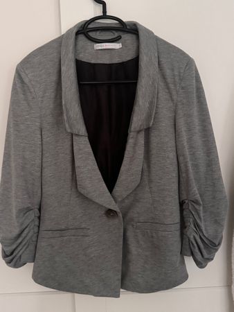 Blazer gris Only, taille S, idéal pour le printemps!