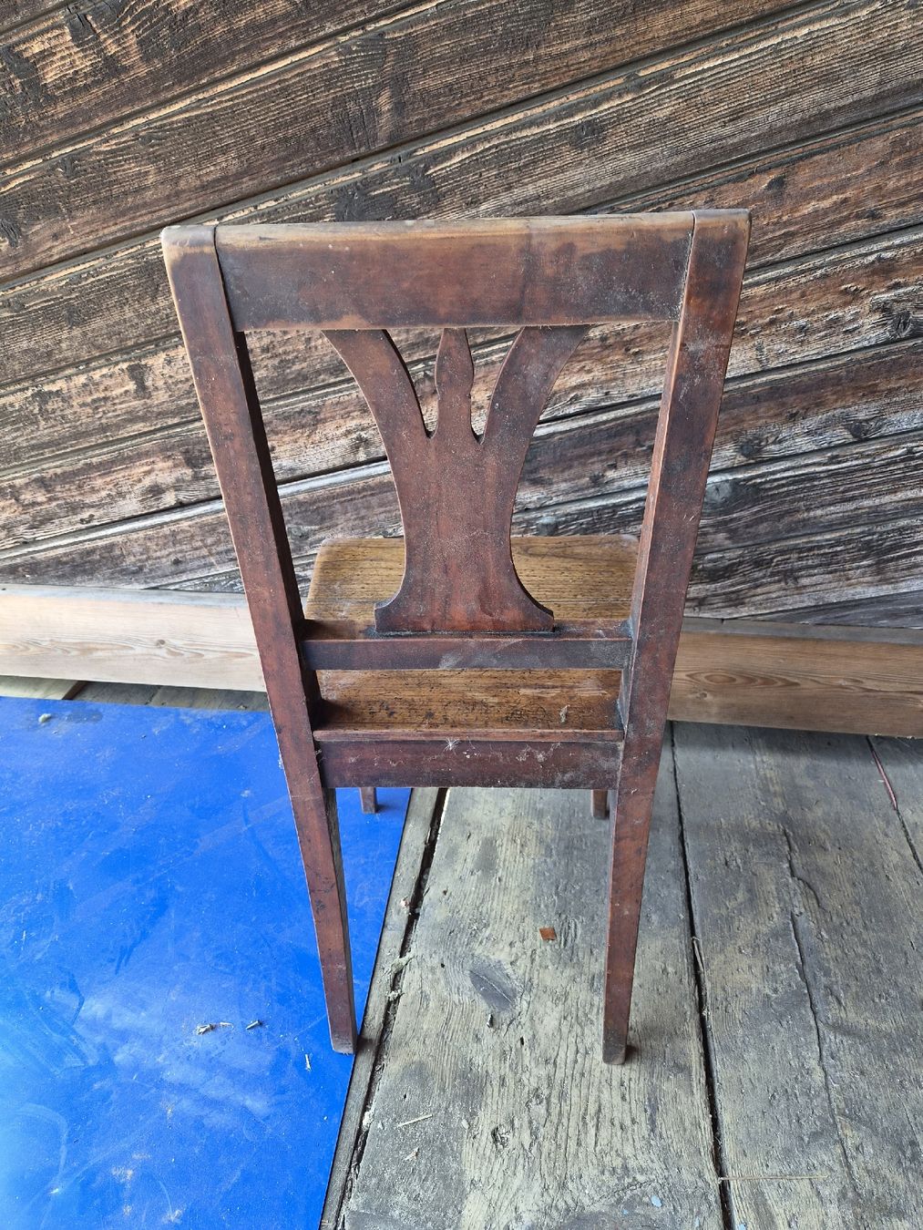 Sedie: 4 Chaises en bois anciennes – Usato da Farvagny-le-Grand venduto da CollectibleWatches 5