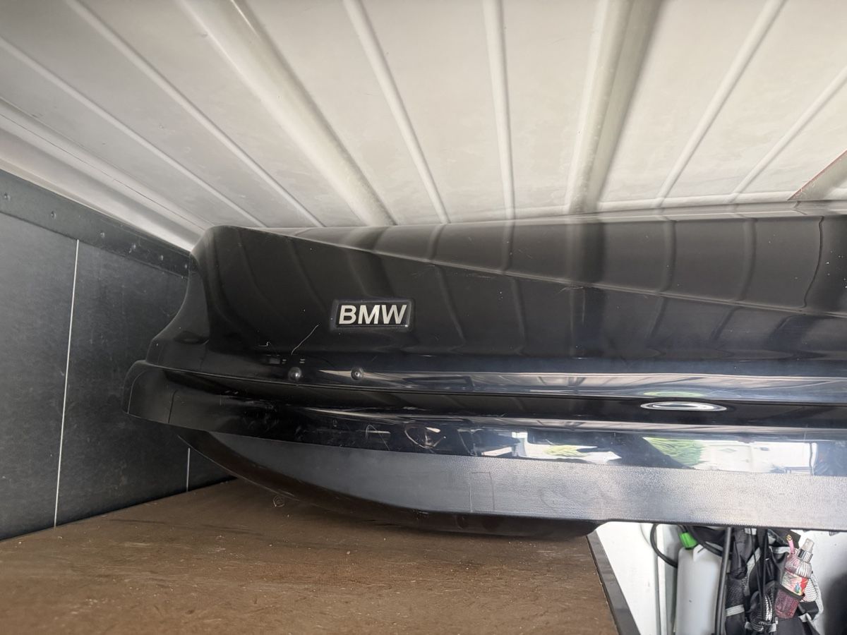 Thule Box da tetto: BMW Dachbox schwarz guter Zustand – Usato da Schaffhausen venduto da Seko1 1