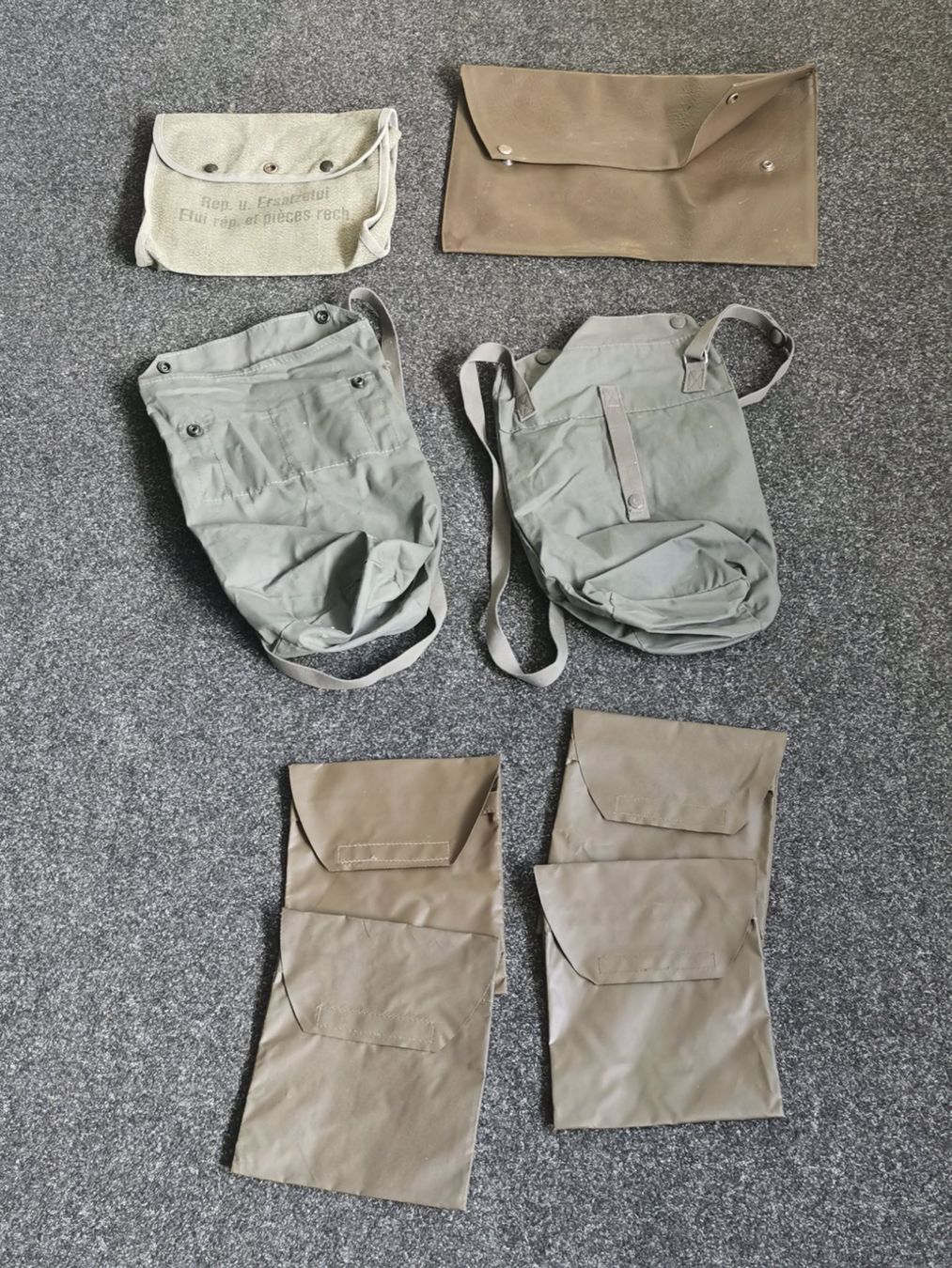 Schweizer Armee Uniformi: Diverse Taschen Beutel Militär Armee – Usato da Neuenkirch venduto da bf-109 2