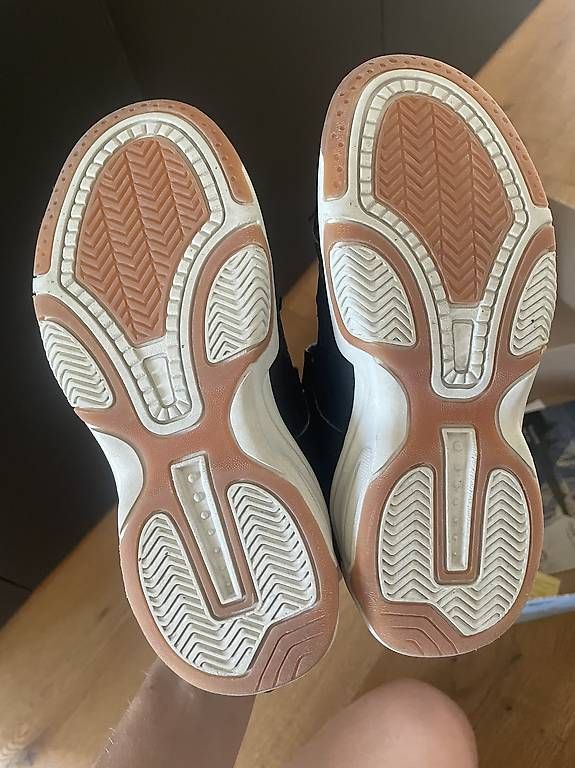 Fila Chaussures hommes: Fila Hallenschuhe – D'occasion à Meierskappel par Bonolita 1