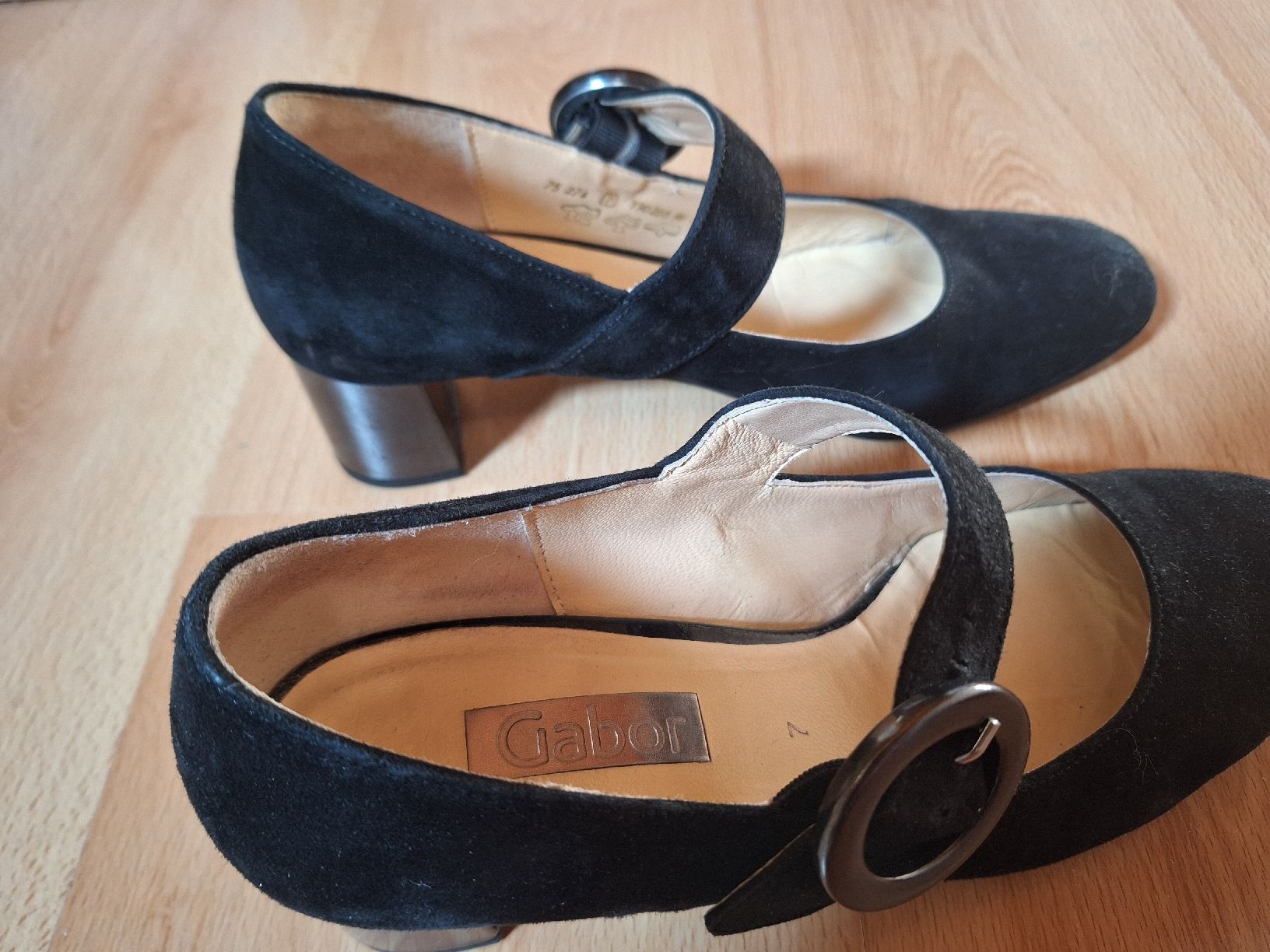 Chaussures femmes: Gabor Schuhe Grösse 7 – D'occasion à Genolier par Antoine30 1
