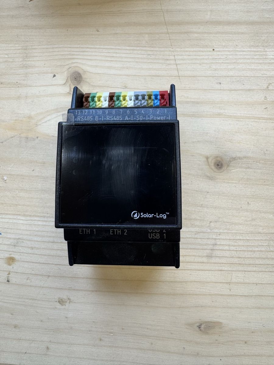 Mesurer: Solar-Log Base 15 Datenerfasser gebraucht – D'occasion à derendingen par DomenicoF