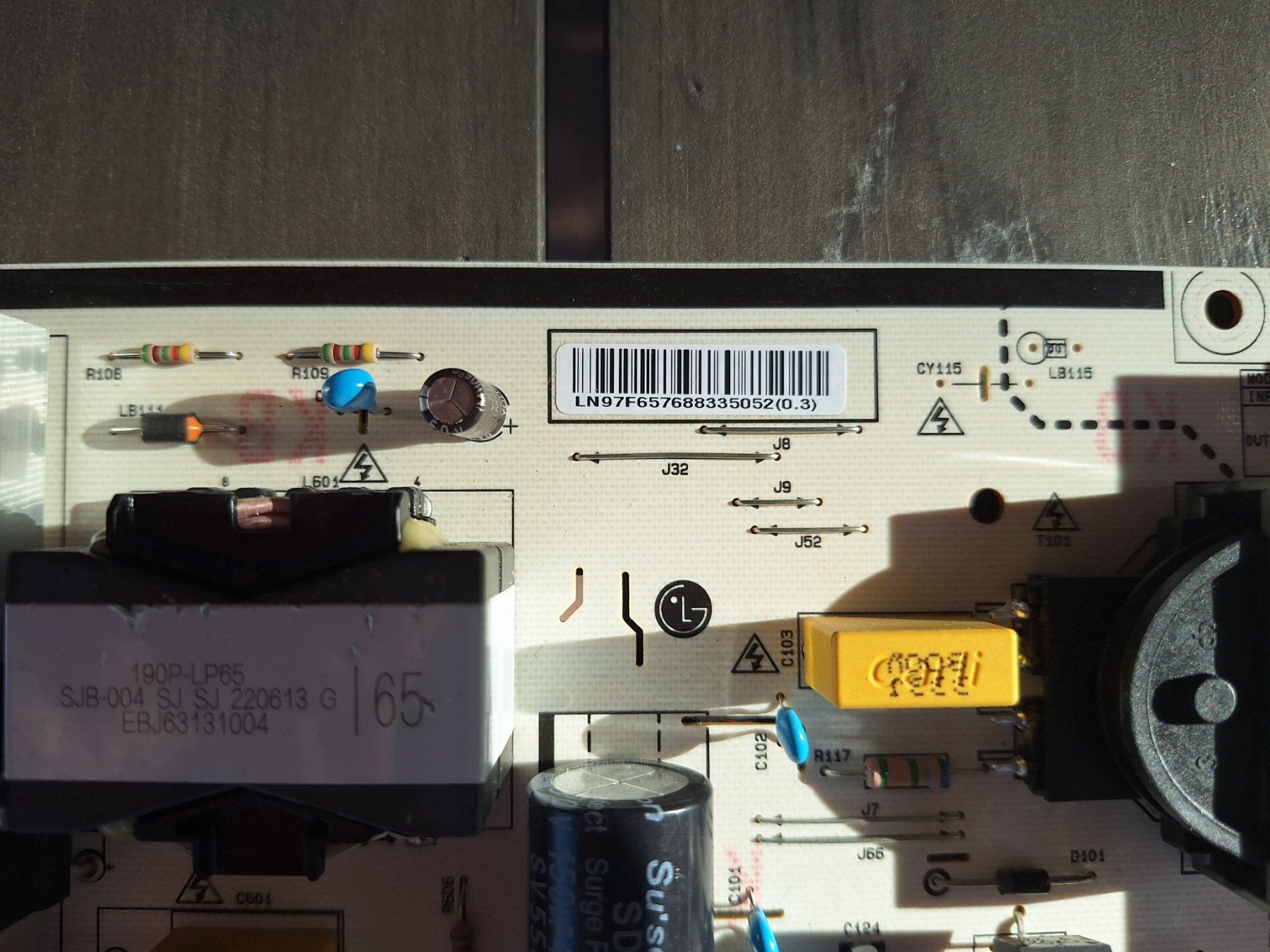 LG Televisori: Stromversorgungsplatine LG TV 55A19LA – Nuovo e nell'imballaggio originale da Fahy venduto da Smike7 2