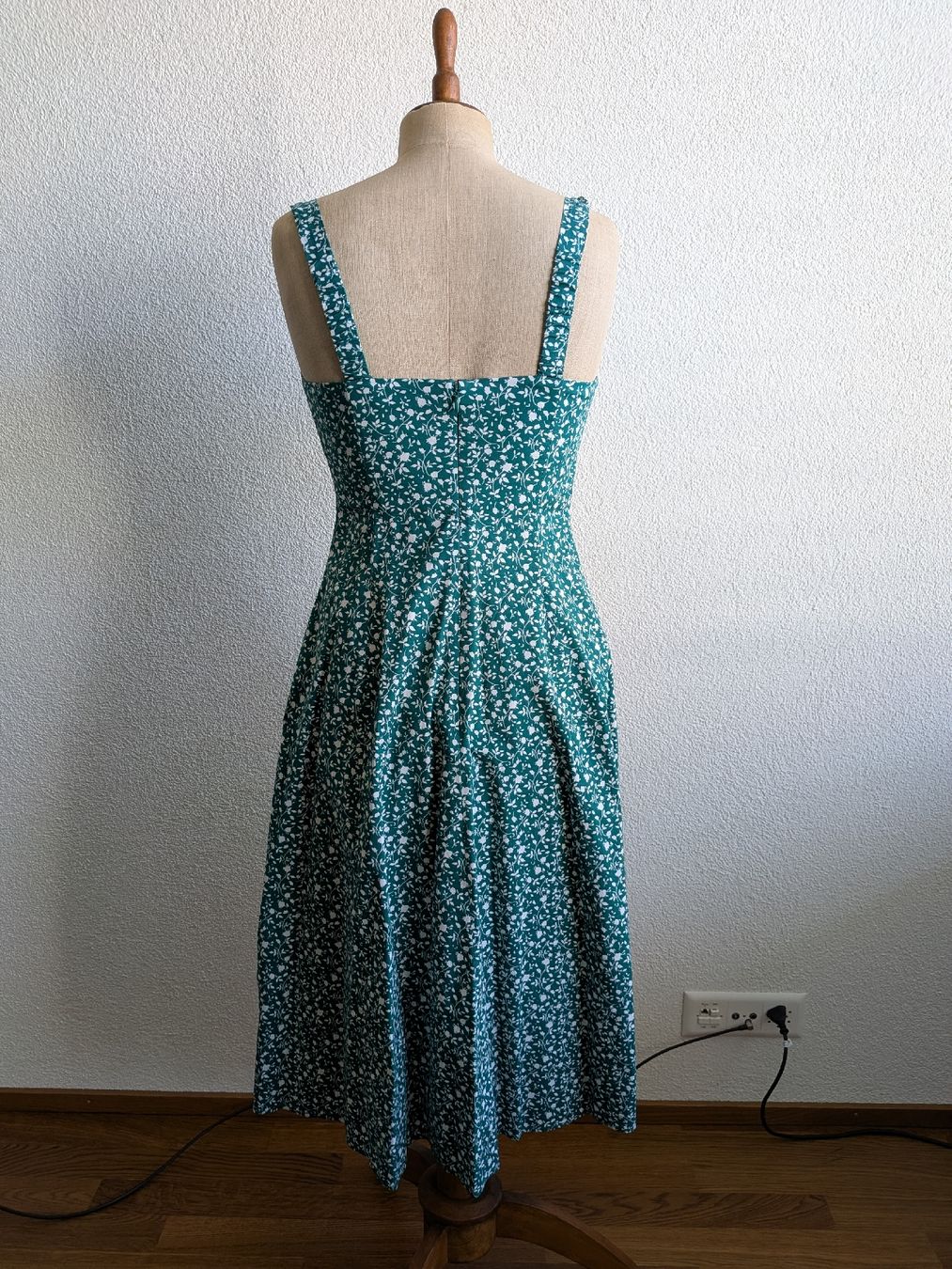 Vestiti: Cotton summer dress – Usato da Lachen SZ venduto da joa_rf9n 1