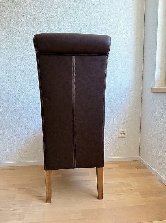 Set di tavolo e panche: Stühle braun 6 Stk. – Usato da Dachsen venduto da Jay_3 3