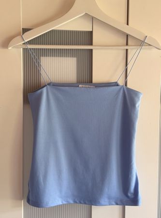 Elegantes Top von Amisu, hellblau, Grösse S, super 🤩