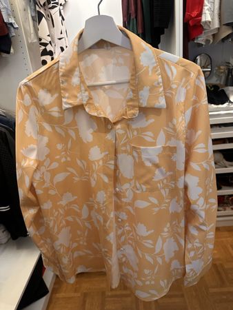 Shein Bluse mit Blumenmuster, Grösse L, Top Zustand!