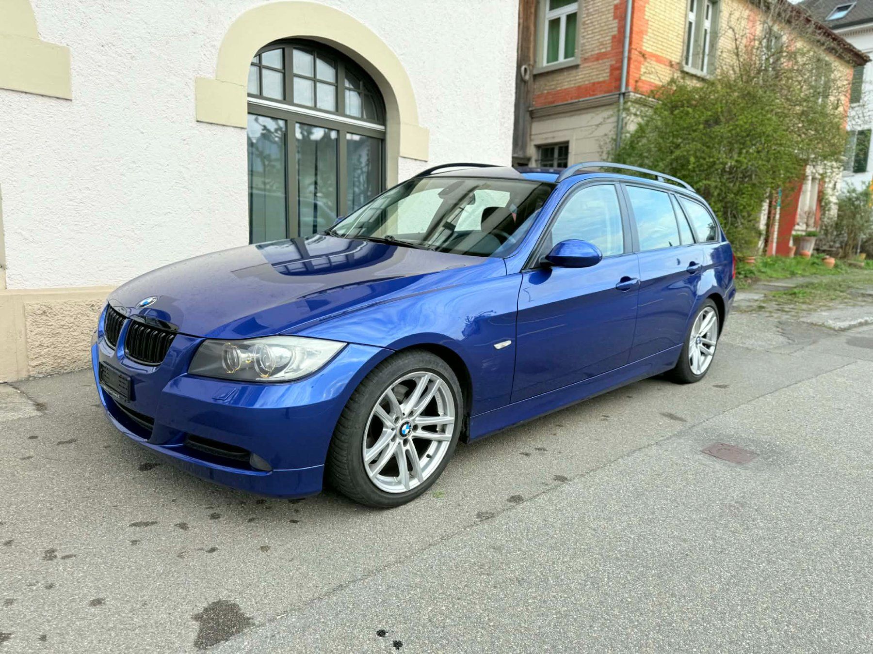 BMW Autos: Bmw 320d Touring 177ps – D'occasion à Merenschwand par aut_np8h 3