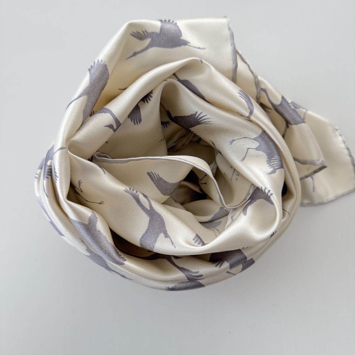 Fabric Frontline Foulard & Sciarpe: FABRIC FRONTLINE Silk Scarf – Nuovo (secondo la descrizione) da Emmen venduto da Avviivva_Com2023 4