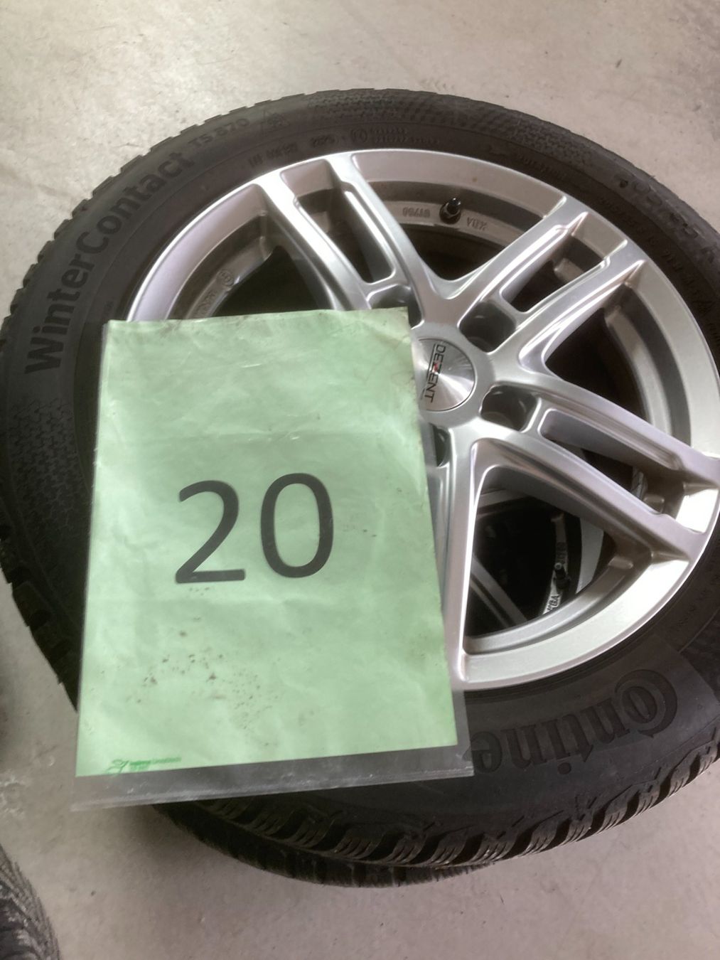 Kia Pneumatici & Ruote complete: 205/55R16 Winterräder Kia Ceed Continental – Usato da Cham venduto da WB2223 9