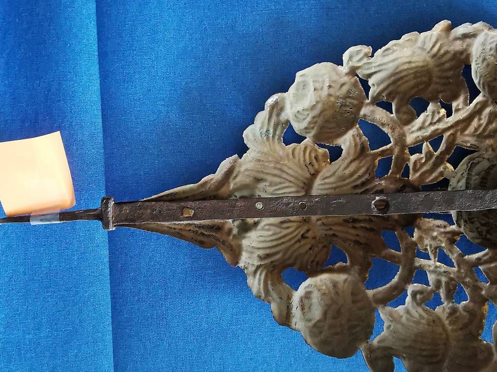 Toutes les décorations: Antiker Altarschmuck - Kerzenreflektor Reflektor oder Sconce – D'occasion à Dübendorf par aschiduebendorf 5