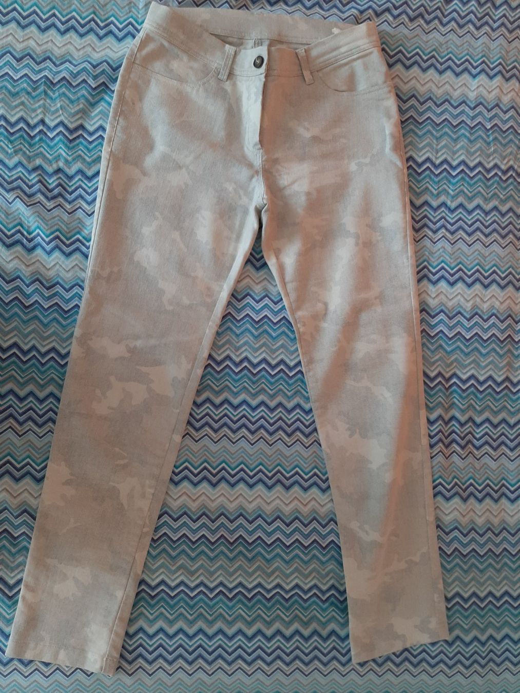 Pantaloni: Comodi e morbidi pantaloni estivi da donna, taglia S – Usato da Canobbio venduto da giu_9tly