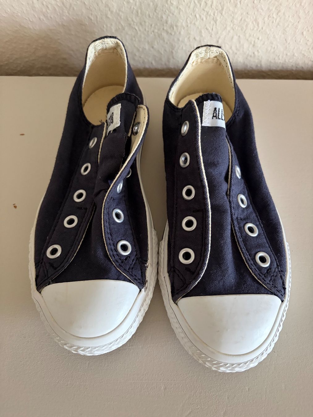 Converse Scarpe per ragazzi: Converse Turnschuhe Gr. 32 – Nuovo (secondo la descrizione) da Muttenz venduto da nataschasia