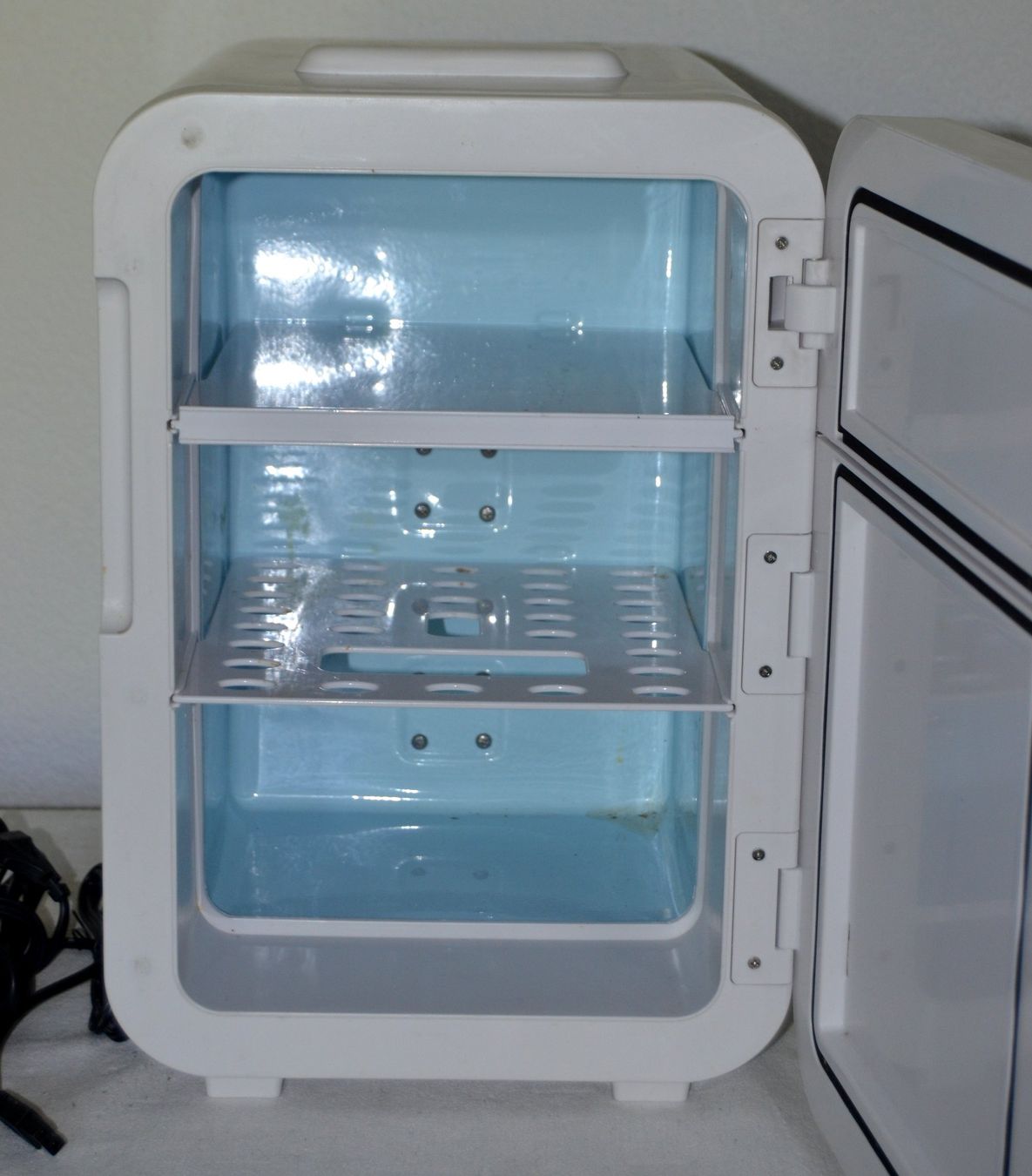 Frigoriferi: Mini Kühlschrank / frigo 12V 20L – Usato da Collonges venduto da arashee 4