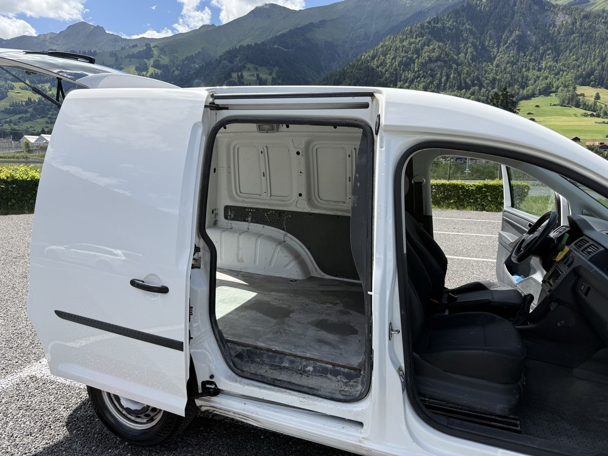 VW Veicoli commerciali: VW Caddy 1.0 TSI – Usato da Kandergrund venduto da kas.123 6