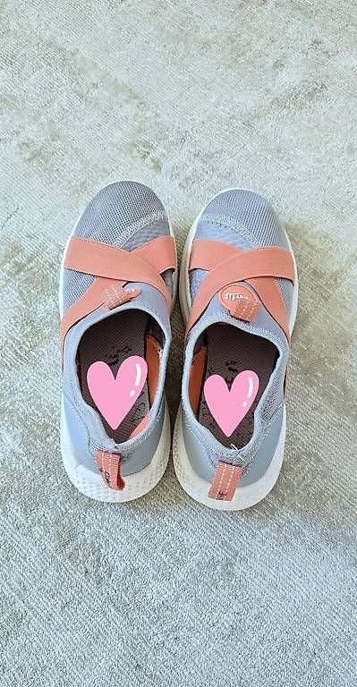 Scarpe per ragazzi: Turnschuhe kinder / Shule schuhe – Usato da Zürich venduto da joo_hrd5 3
