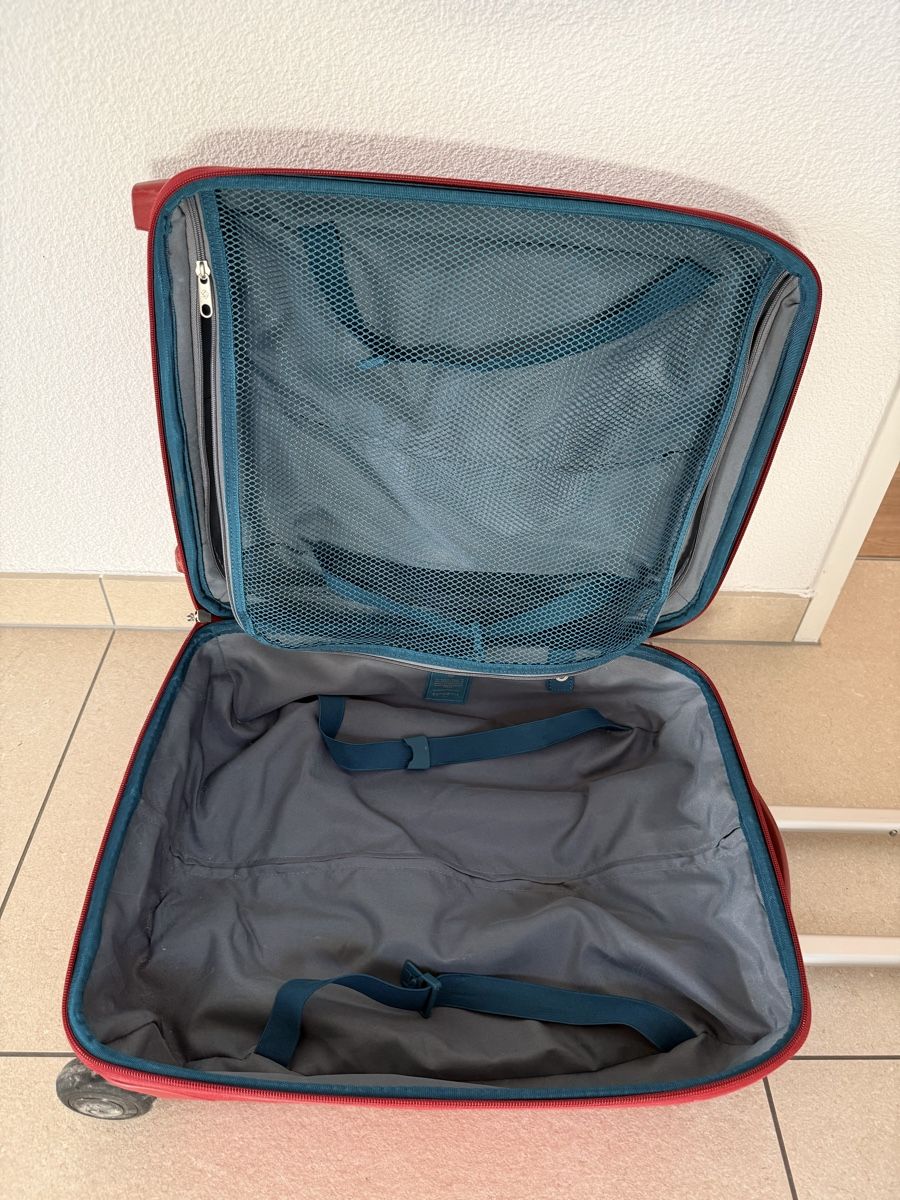Samsonite Valigie: Samsonite Cabin Luggage  – Nuovo (secondo la descrizione) da Schaffhausen venduto da LeNina 4