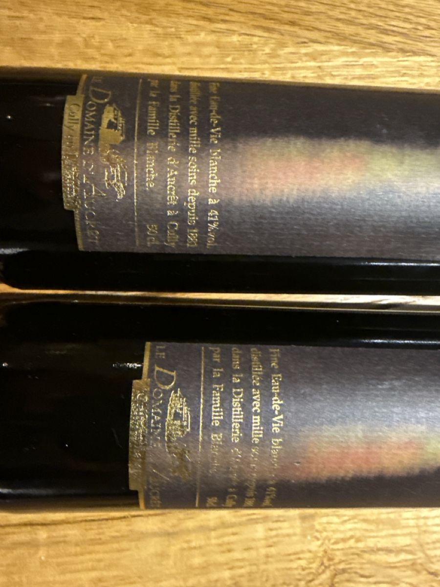 Spirituosen: Eau-de-vie Distillerie d’Aucret – Neu und originalverpackt aus Montreux von kingfisherbeach 1
