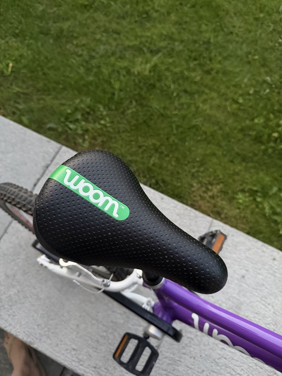 Woom Velos: Woom 2 Kinderfahrrad violett  – Gebraucht aus Scherzingen von janea92 3