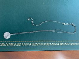 Lange Silber-Kette mit rundem Pavé-Anhänger Glitzer Zirkonia