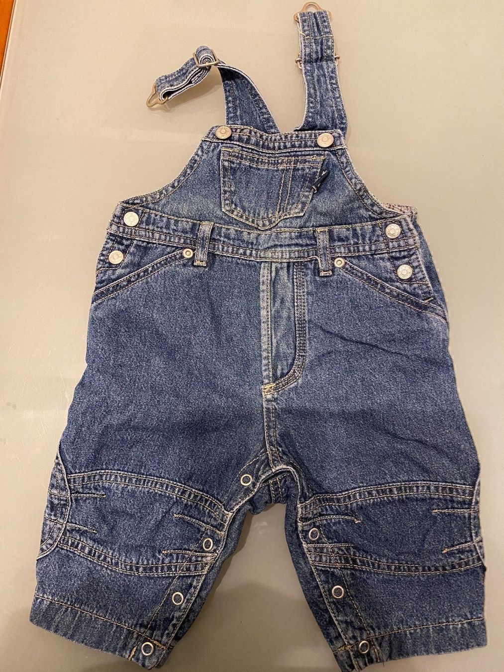 Pantaloni: 3jeans & 1salopette garçon T.62 – Usato da Le Brassus venduto da lionete02 5