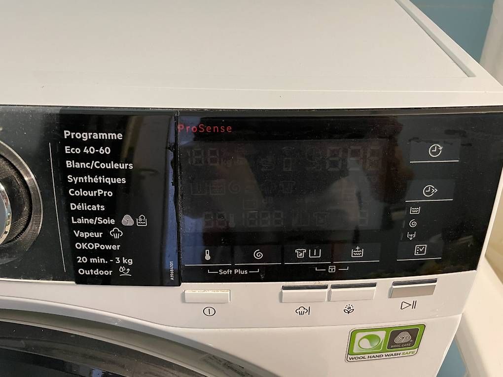 Electrolux Lavatrici: Machine à laver Electrolux SUPERLUXE WA1695F – Usato da Lausanne venduto da ale_q6bv 1